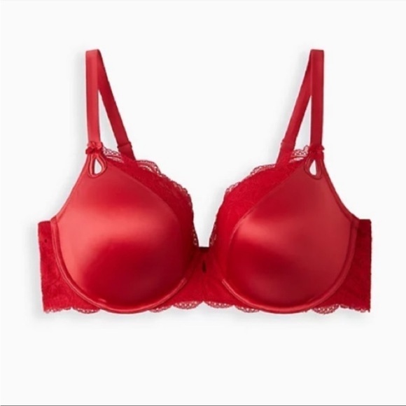 NWT Torrid Bra Lightly Lined T-Shirt In Lace Red 40DDD - Picture 2 of 9